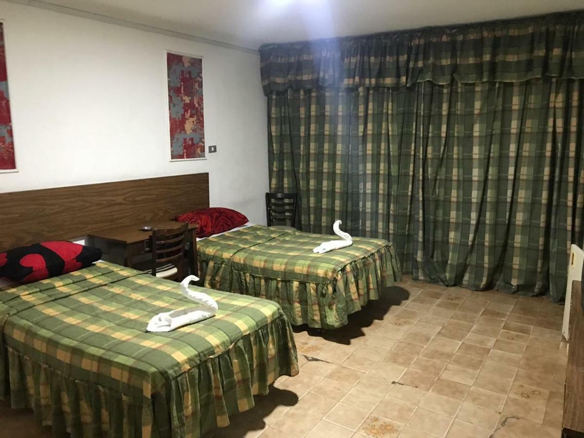 Aqaba Qazar Hotel Bagian luar foto