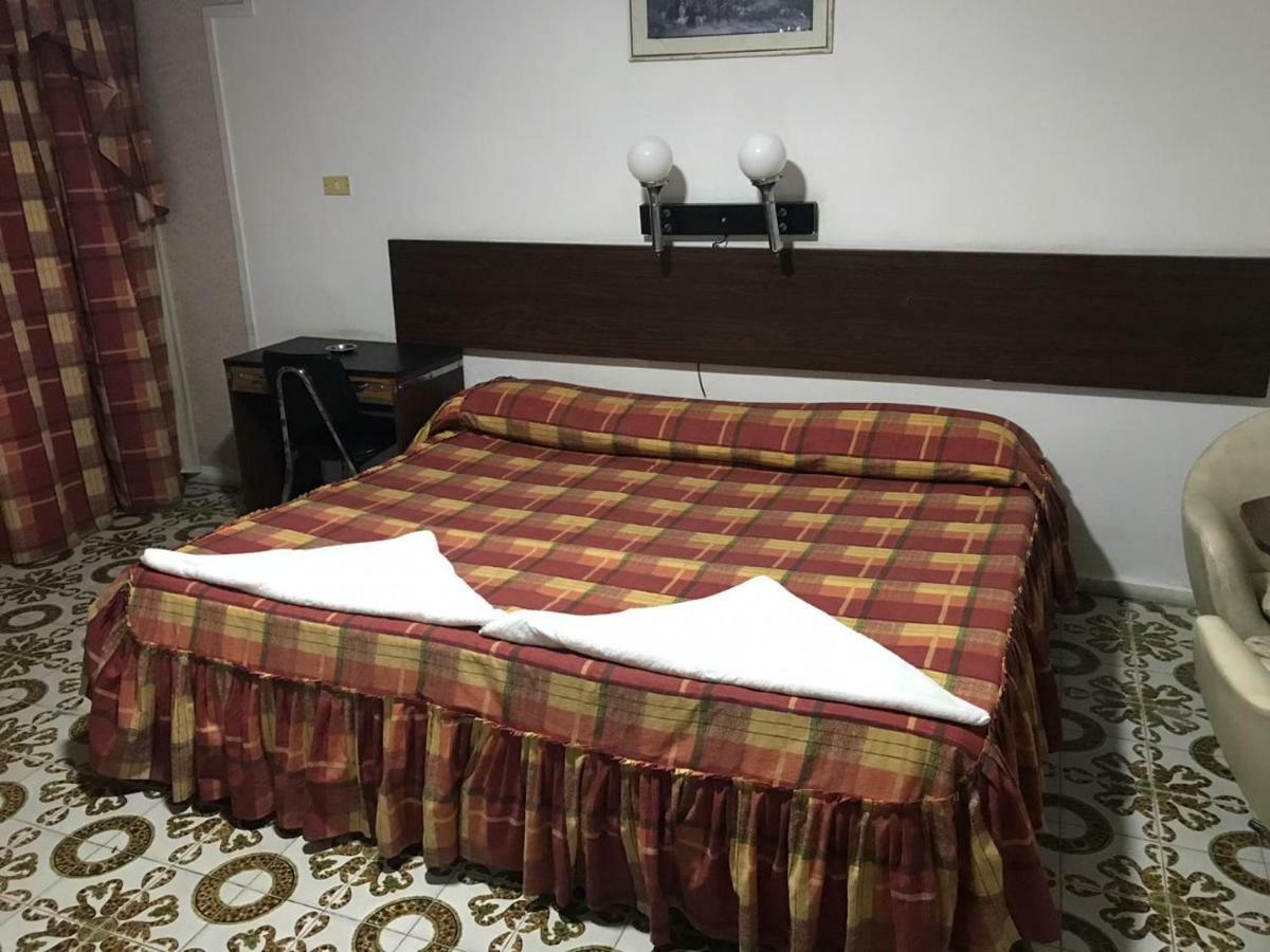 Aqaba Qazar Hotel Bagian luar foto