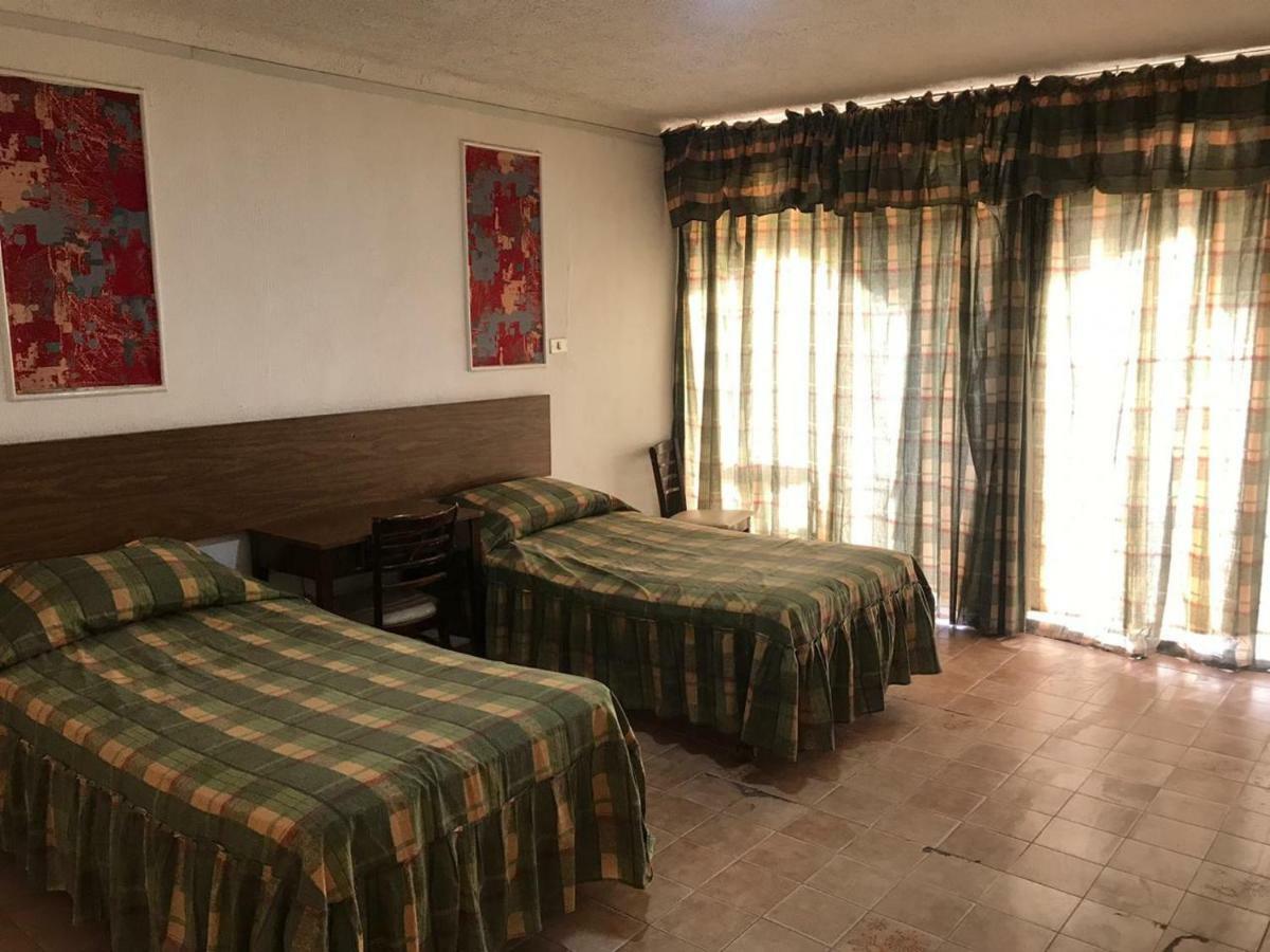 Aqaba Qazar Hotel Bagian luar foto