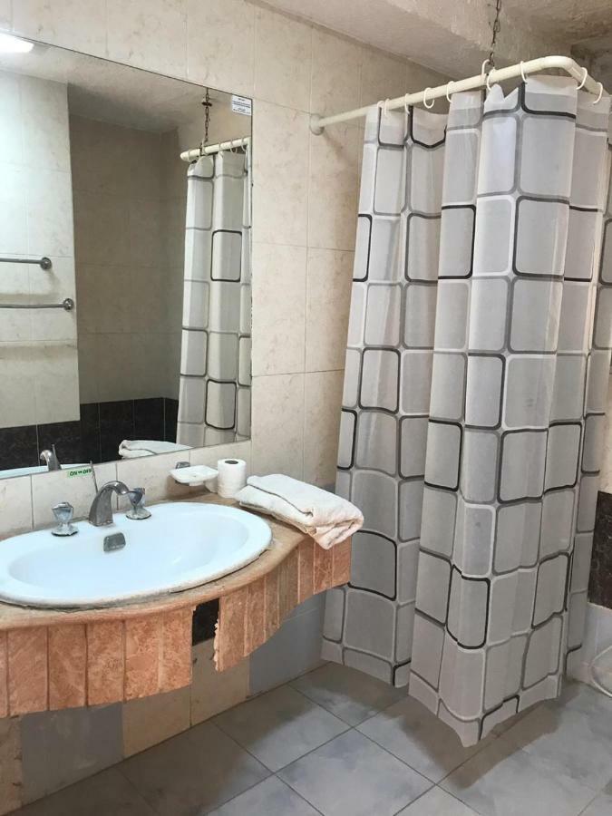 Aqaba Qazar Hotel Bagian luar foto